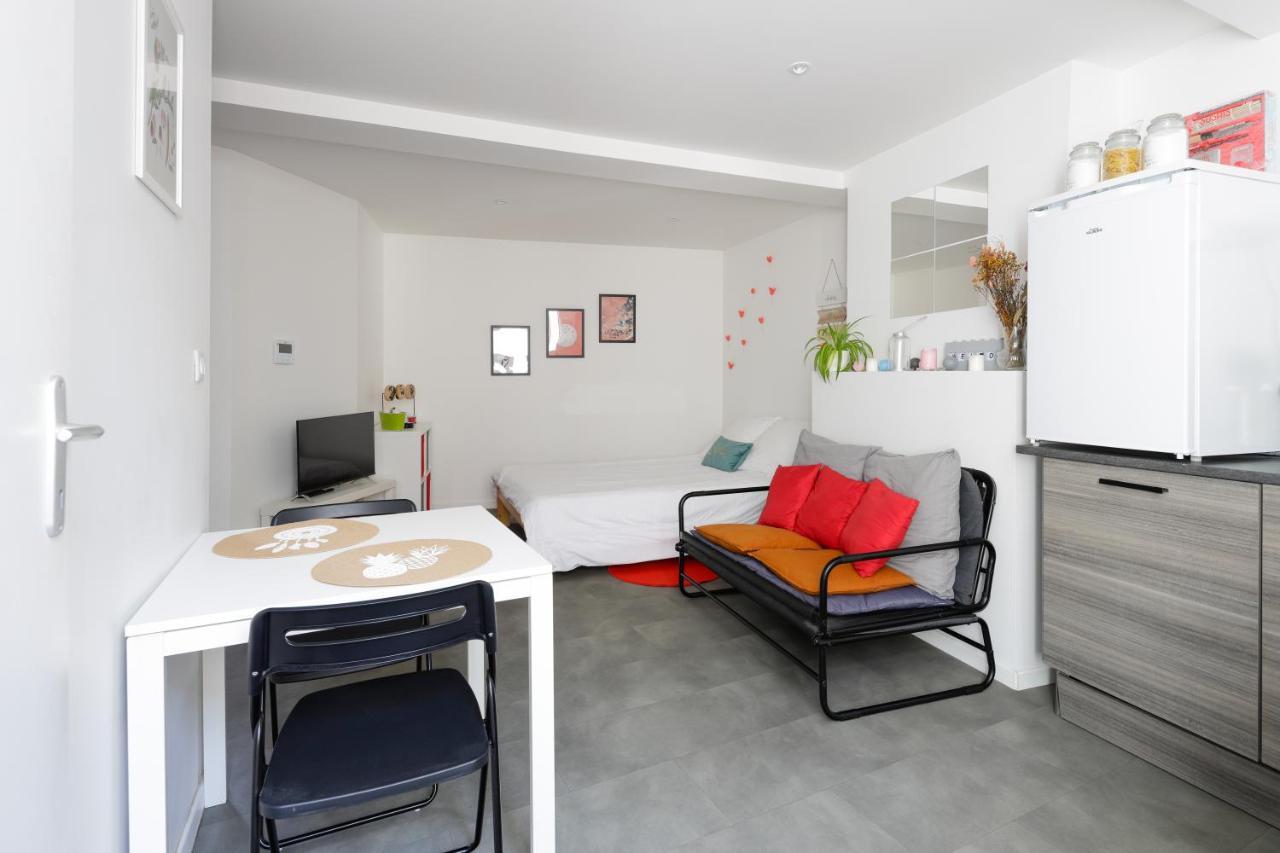 Charmant Studio, Au Coeur De La Ville De Riom Eksteriør billede
