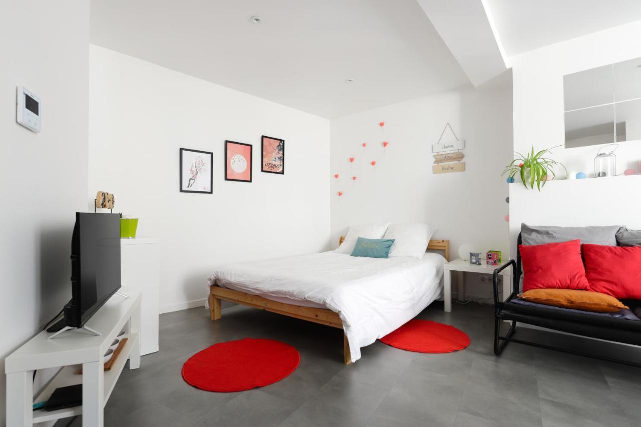 Charmant Studio, Au Coeur De La Ville De Riom Eksteriør billede
